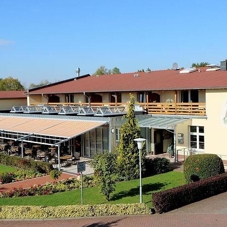 Land-Gut-Hotel Seeblick Klietz Extérieur photo
