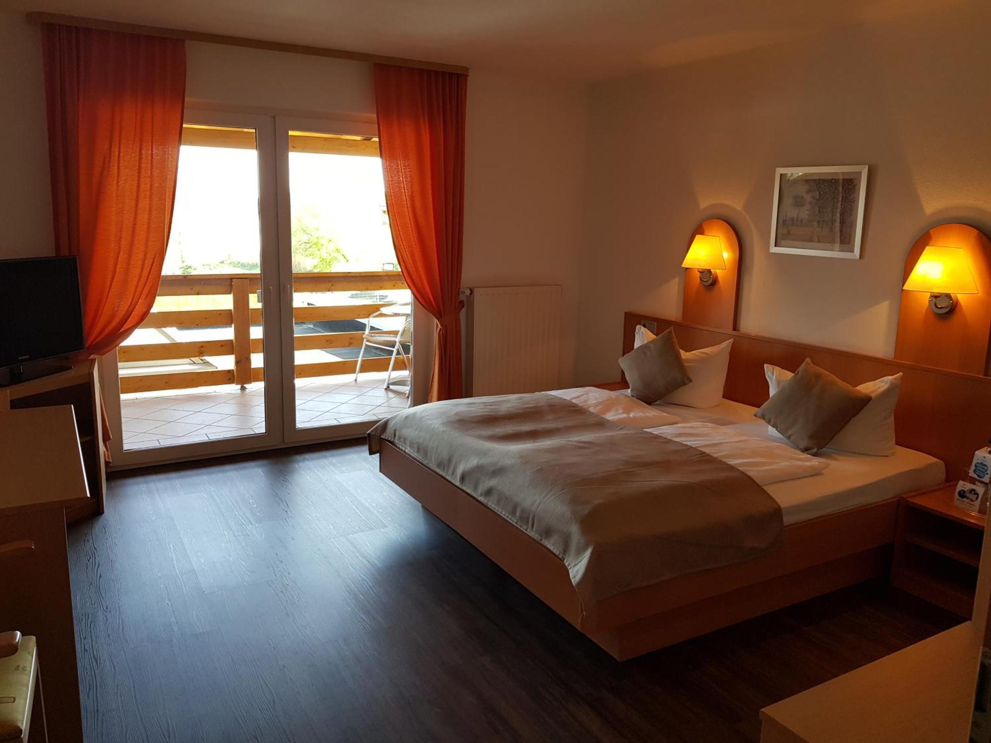 Land-Gut-Hotel Seeblick Klietz Extérieur photo